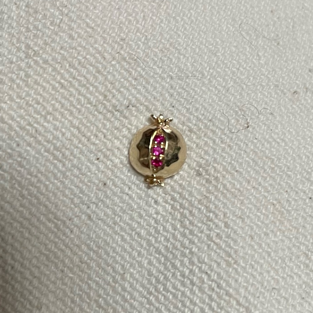 Pamela Love pomegranate Hera stud